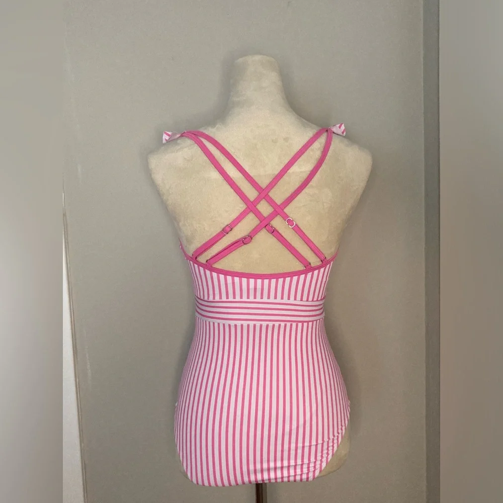 Felnart Pink and White One Piece Swimsuit - Picture 4 of 6